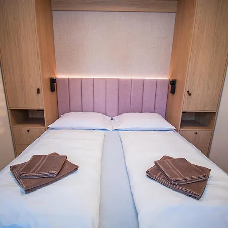 3-room In Strbske Pleso شقة